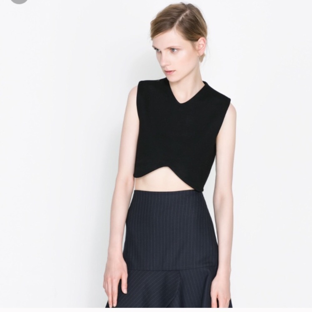 Zara black crop top with back zipper Sz M